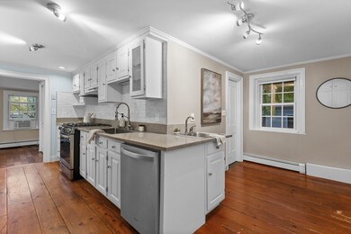 16 Tyng St unit D, Newburyport, MA 01950 - photo 7