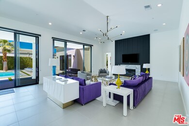 OPEN CONCEPT LIVING AREA