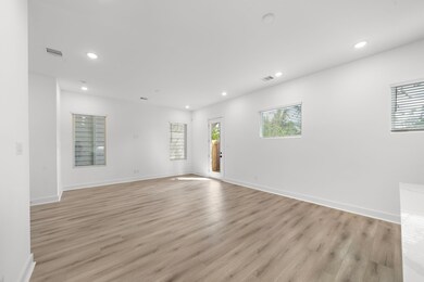 5818 Highland Sky Ln, Houston, TX 77091 - photo 7