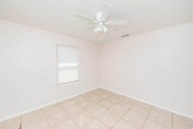 2601 Lomas Del Sur unit 104, Laredo, TX 78046 - photo 5