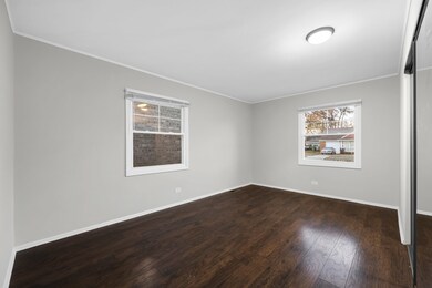 1001 Bristol Ave, Westchester, IL 60154 - photo 7