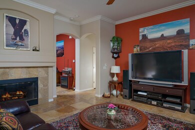 Great Room w/ Fireplace