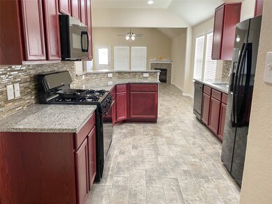 3031 Currier Ct, Rosenberg, TX 77471 - photo 6