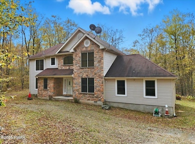 135 Split Rock Rd, Newfoundland, PA 18445 - photo 2