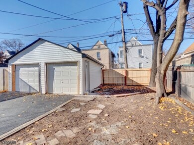 495 S Clinton St unit 2, East Orange, NJ 07018 - photo 4