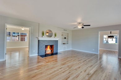 301 E Alvarado Rd, Phoenix, AZ 85004 - photo 3