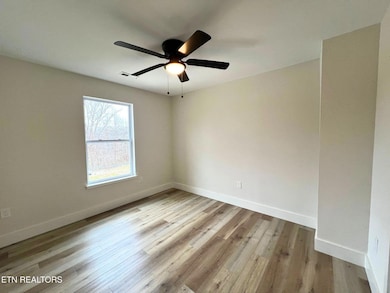 9905 Coward Mill Rd, Knoxville, TN 37931 - photo 7