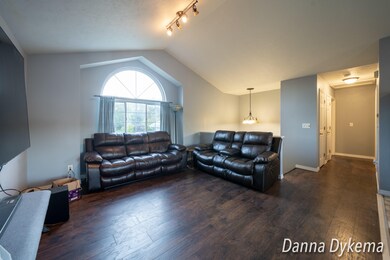 15033 Treevalley Dr NE, Cedar Springs, M