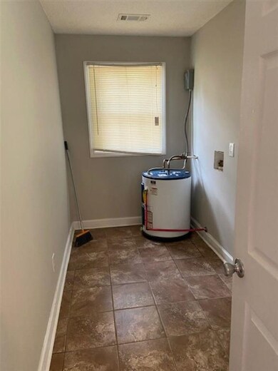 1803 Elberta Rd, Warner Robins, GA 31093 - photo 7