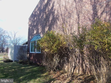 3248 Gleneagles Dr, Silver Spring, MD 20906 - photo 3