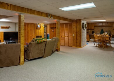 1204 Heather Dr, Findlay, OH 45840 - photo 6