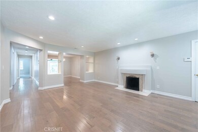 22020 San Miguel St, Woodland Hills, CA 91364 - photo 6