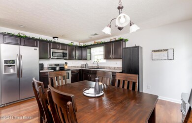 406 Lentz Ln, Mount Washington, KY 40047 - photo 6