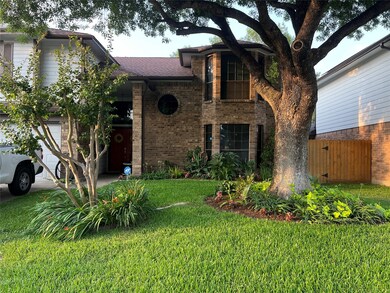 16410 Leamington Ln, Houston, TX 77095 - photo 2