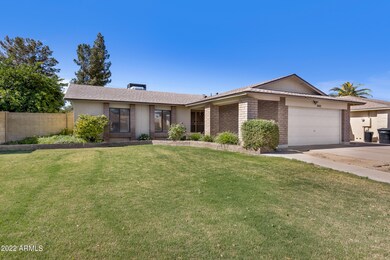 861 W Posada Ave, Mesa, AZ 85210 - photo 2