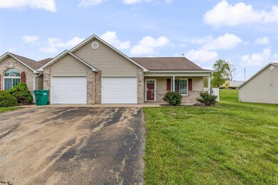 1805 Oak Knoll Dr, Farmington, MO 63640 - photo 3