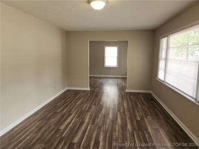 7561 Carrollburg Dr, Fayetteville, NC 28303 - photo 2