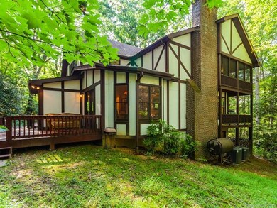 Side view of porches
