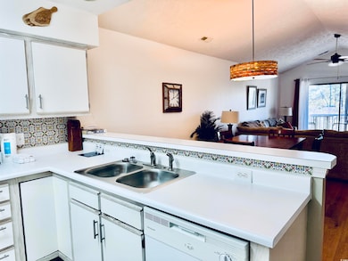 366 Pinehurst Ln unit 13I, Pawleys Island, SC 29585 - photo 6