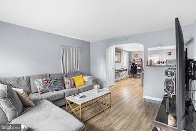 4 Creekview Ave, Trenton, NJ 08610 - photo 3