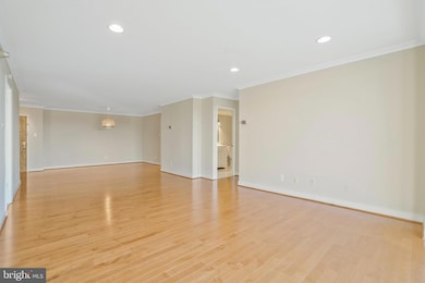Regency unit 1720, McLean, VA 22102 - photo 6