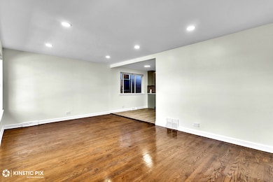 5440 S Seeley Ave, Chicago, IL 60609 - photo 3