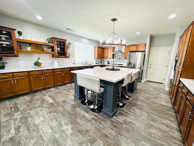 0E47CF2B-F7FF-4C68-B7D7-8B880AEFC96B