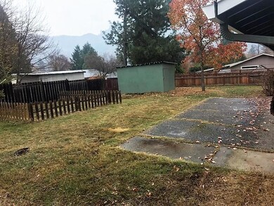 411 Placer St, Rogue River, OR 97537 - photo 6