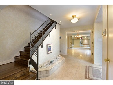 705 Cherry Cir, Wynnewood, PA 19096 - photo 3