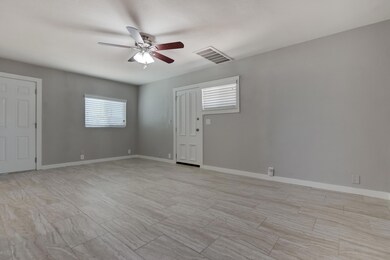 508 N Saguaro Dr-7