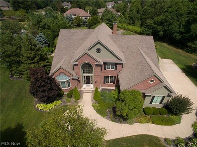 570 Hardwick Dr, Aurora, OH 44202 - photo 2