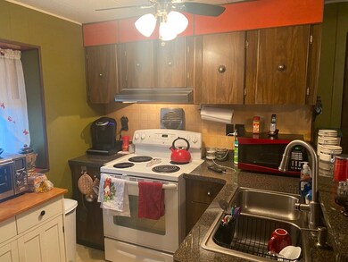 39 Holly Rd, Taunton, MA 02780 - photo 4