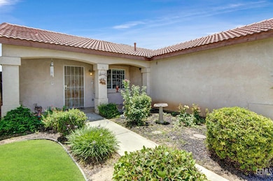 327 Fern Meadow Dr, Bakersfield, CA 93308 - photo 5