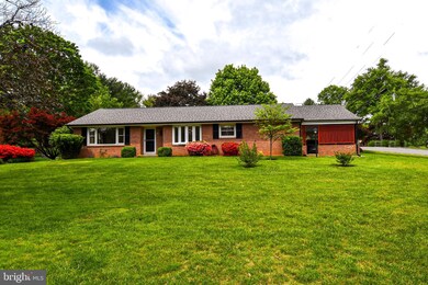 2 Cinnamon Fern Rd, Round Hill, VA 20141 - photo 2