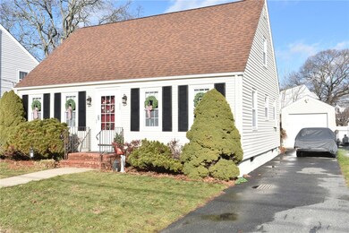 Exterior Front & Driveway