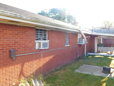 126 E 100th St, Cut Off, LA 70345 - photo 3