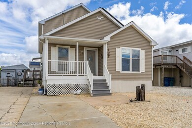 127 E Mohawk Dr, Little Egg Harbor Township, NJ 08087 - photo 5