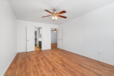 244 Turnberry Ln, Lewisville, TX 75067 - photo 7