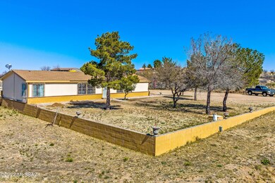 1040 W Oracle Ranch Rd, Oracle, AZ 85623 - photo 6