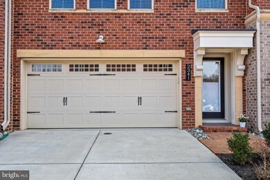 2341 Chadlington Rd, Falls Church, VA 22043 - photo 3