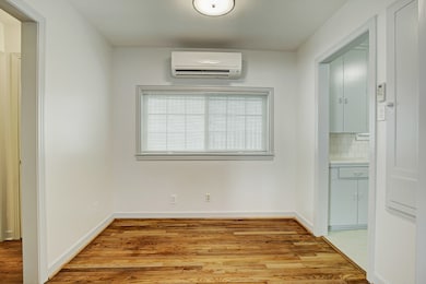 1817 Colquitt St unit 1/2, Houston, TX 77098 - photo 7