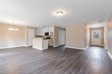 846 Berg St, Asheboro, NC 27203 - photo 4