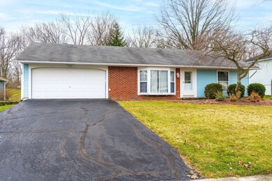 900 Hickory Dr, Marysville, OH 43040 - photo 2