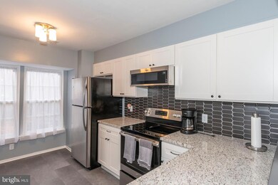 17427 Pipers Way, Olney, MD 20832 - photo 5