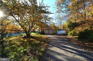 1501 Kingsway Dr, Gambrills, MD 21054 - photo 3