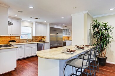 12111 Mossycup Dr, Houston, TX 77024 - photo 6