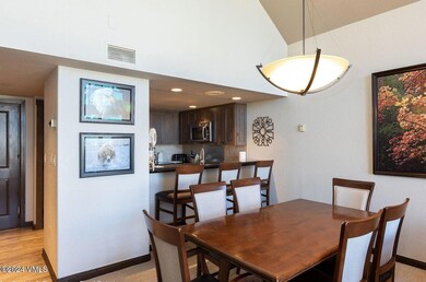 Unit 414 - Dining Area & Kitchen