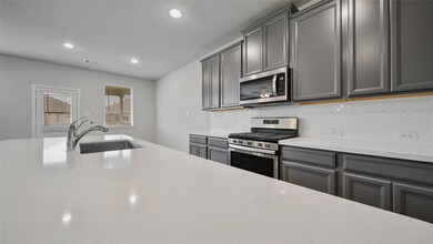 17406 Hartford Field Ln, Hockley, TX 77447 - photo 4