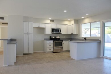 6 Kitchen