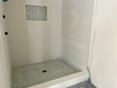 61 Falcon St unit 4, Boston, MA 02128 - photo 5